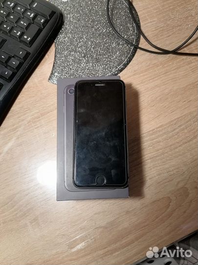 iPhone 8, 256 ГБ