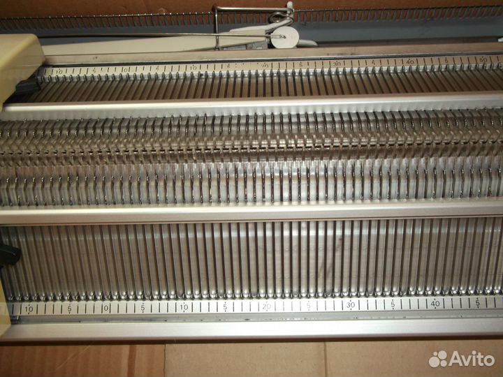 Вязальная машина Зингер Singer 2121 двухфантурная