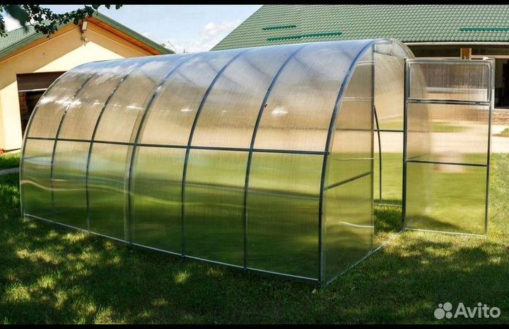 Теплица из поликарбоната