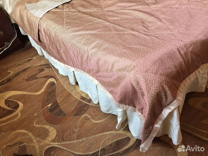 Покрывало на кровать авторской работы