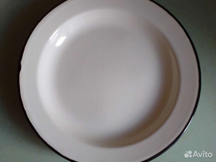 Тарелка эмалированная