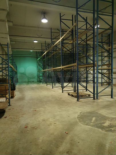 Склад, 2300 м²