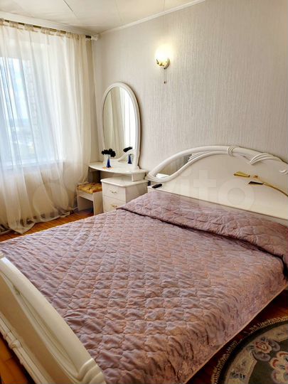 Квартира-студия, 70 м², 10/11 эт.