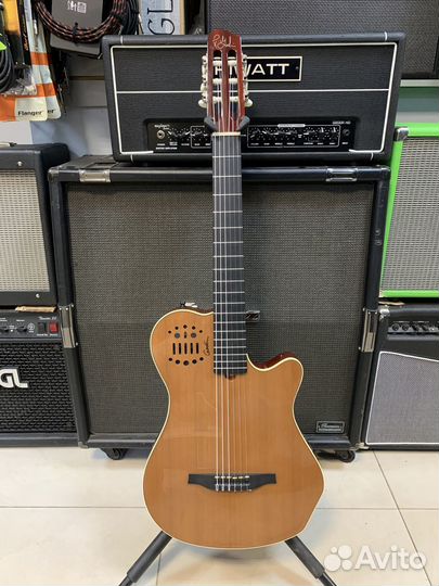 Godin Multiac Grand Concert SA Natural HG Канада