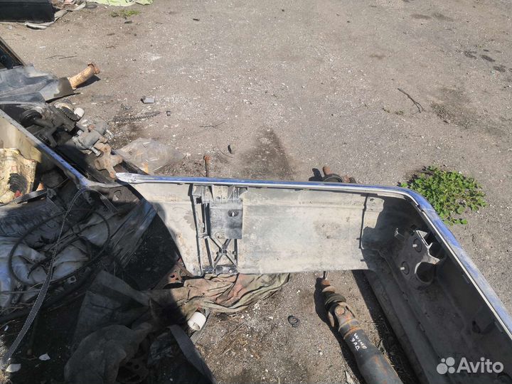 Задний бампер Мерседес w140 рест с парктрониками