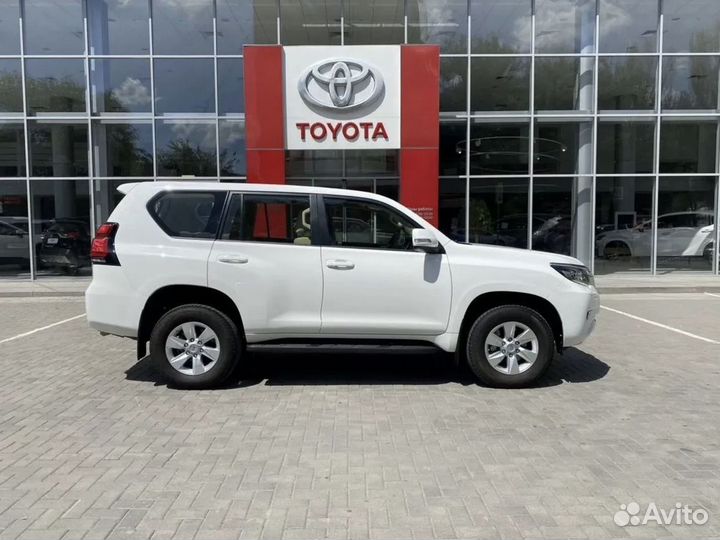 Toyota Land Cruiser Prado 2.8 AT, 2022