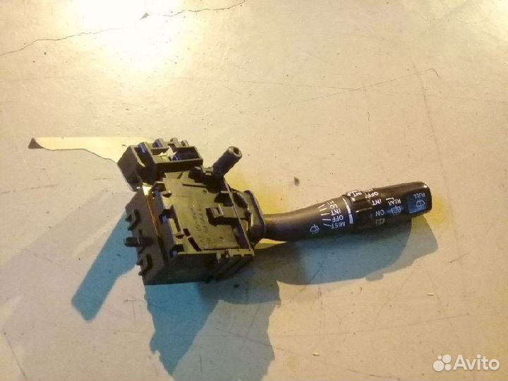 Переключатель подрулевой (дворников) левый 84652-3