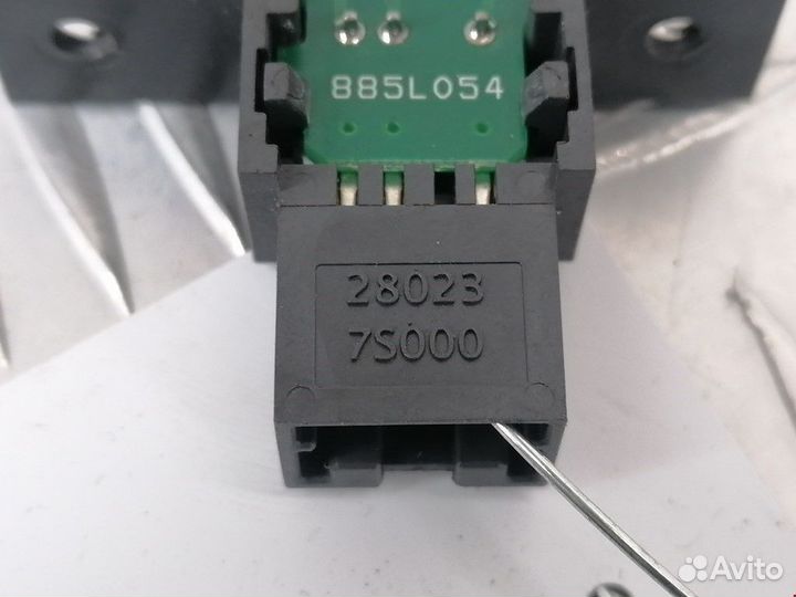 Разъем AUX / USB Renault Koleos 2008