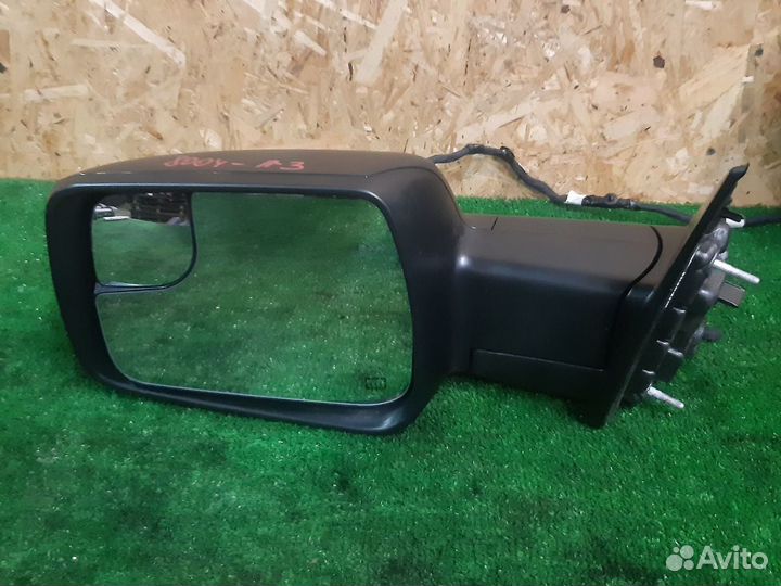 Dodge RAM 2019- зеркало левое 68276501AG