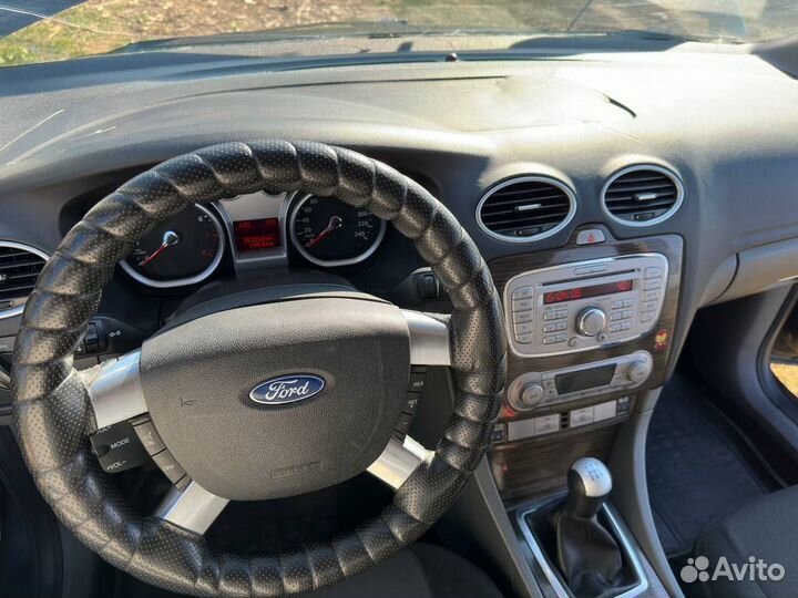 Ford Focus 1.6 МТ, 2008, 263 000 км