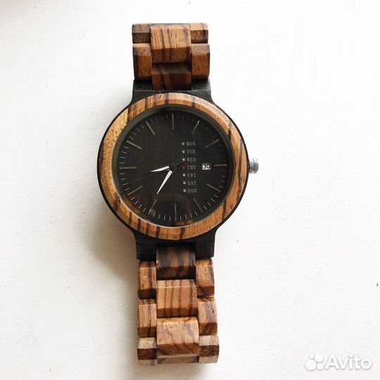 Часы с гравировкой