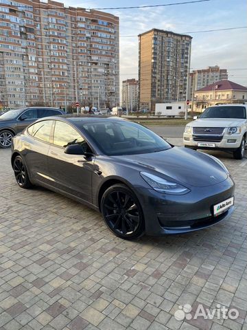 Tesla Model 3 AT, 2019, 56 000 км с пробегом, цена 3250000 руб.