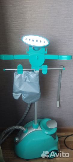 Отпариватель вертикальный