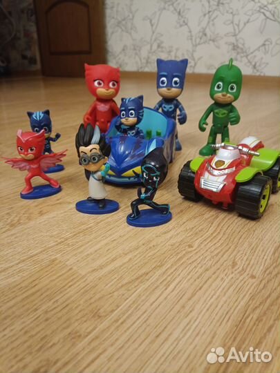 Игрушки Герои в масках