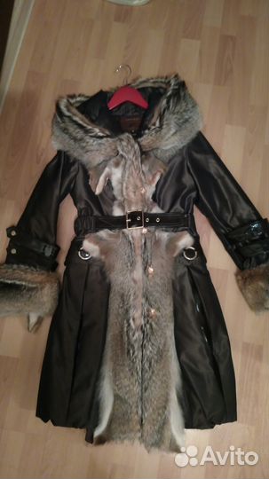 Парка новая 2 в 1 на кролике отделка волк