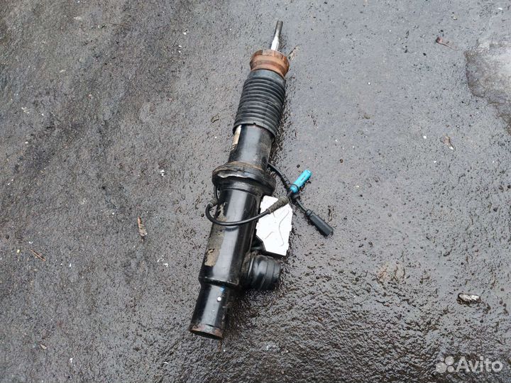 Передний правый амортизатор VDC BMW X5 X6M E70 E71