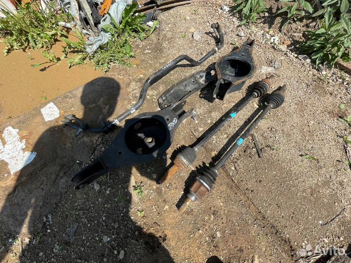 Привод задний Infiniti QX60