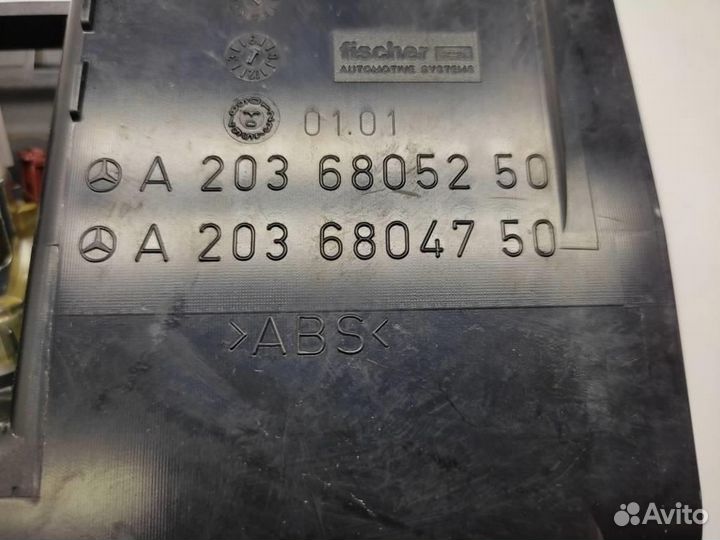 Пепельница w203 C-class 646.962 09.2005