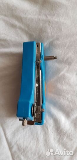 Швейная машинка ручная СССР