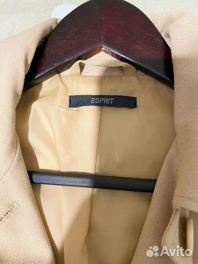 Жакет бежевый 40-42