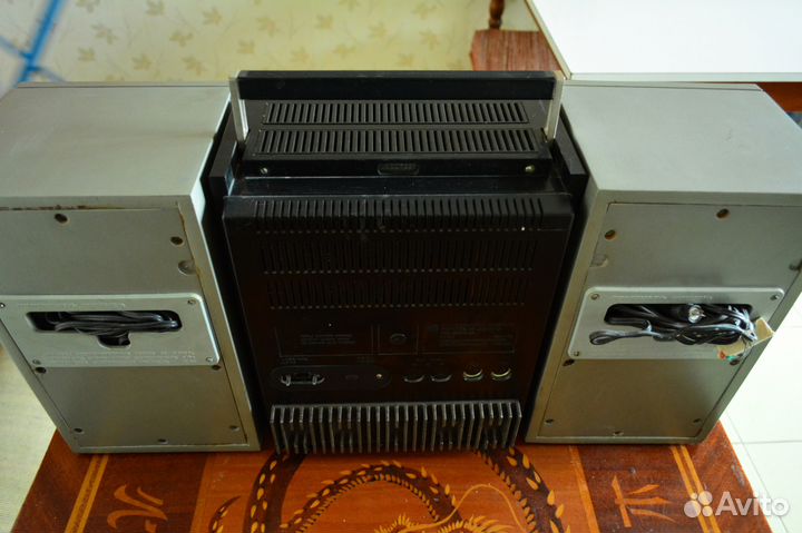 Магнитофон 