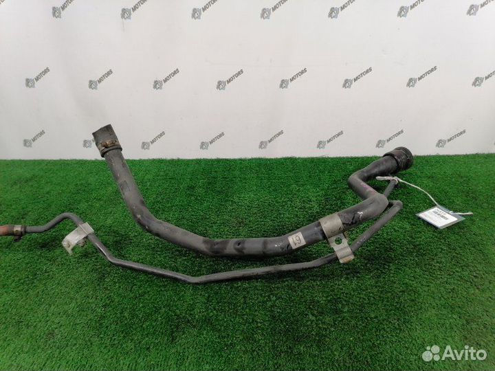 Горловина топливного бака Toyota Wish ZNE10G 1zzfe