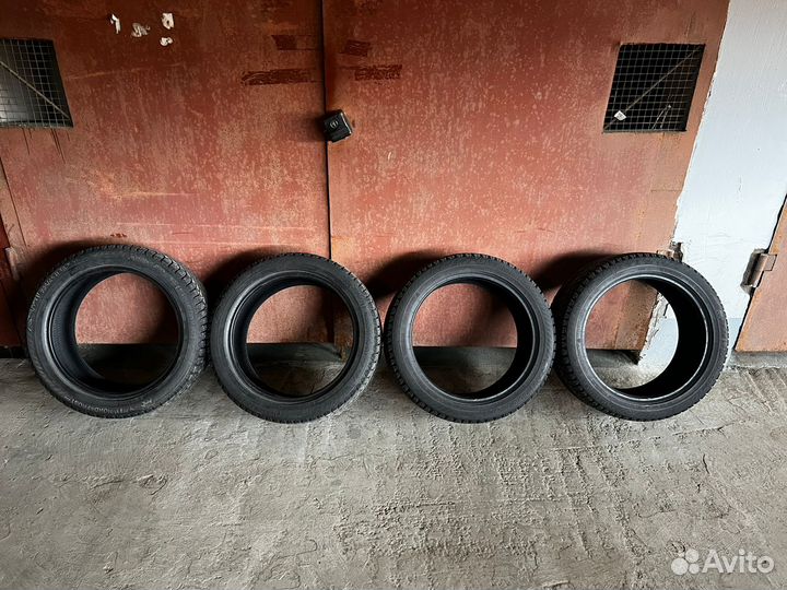 Gislaved Nord Frost 200 SUV 235/45 R18