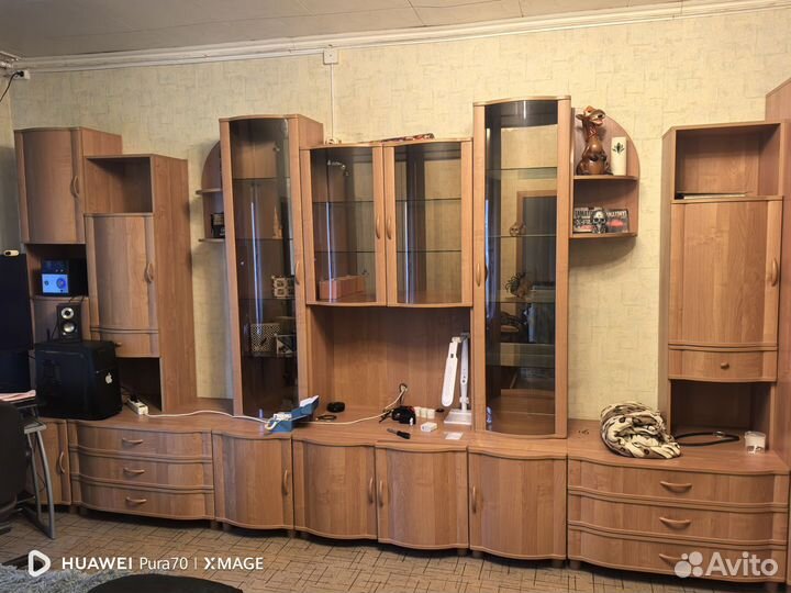 Стенка в гостиную со шкафом