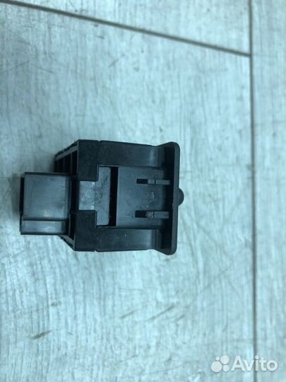 Блок управления зеркалами Nissan Terrano