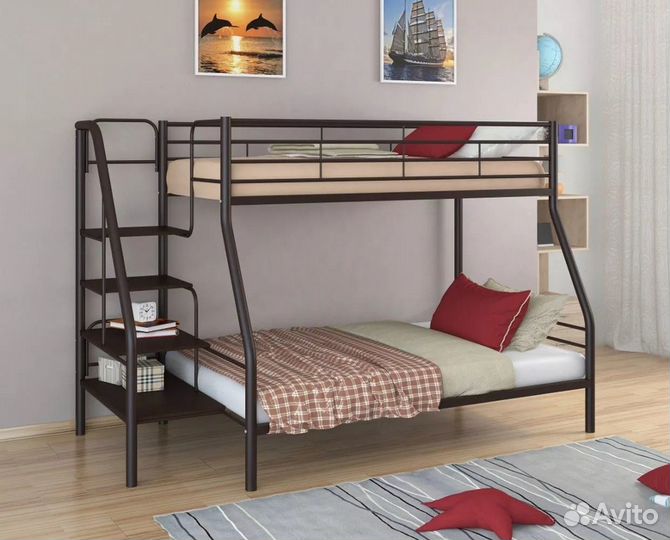 Железная двухъярусная кровать