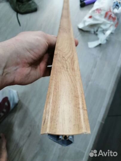 Плинтус кухонный