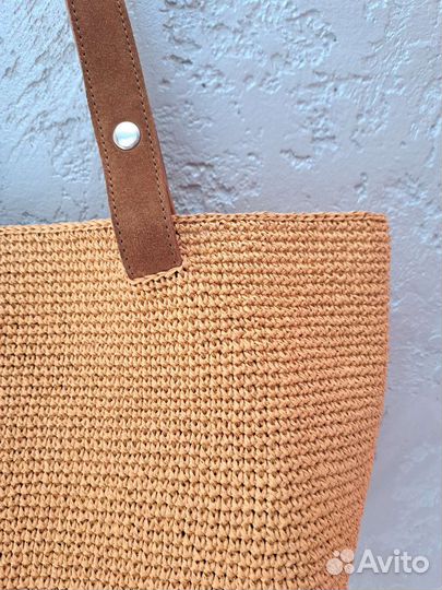 Cумка из рафии ручной работы