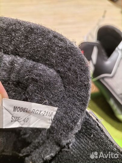 Коньки хоккейные размер 39-40