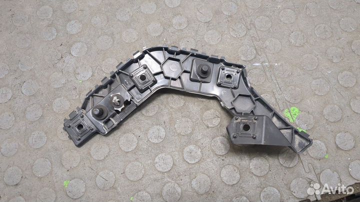 Кронштейн бампера правый задний Ford Bronco Sport