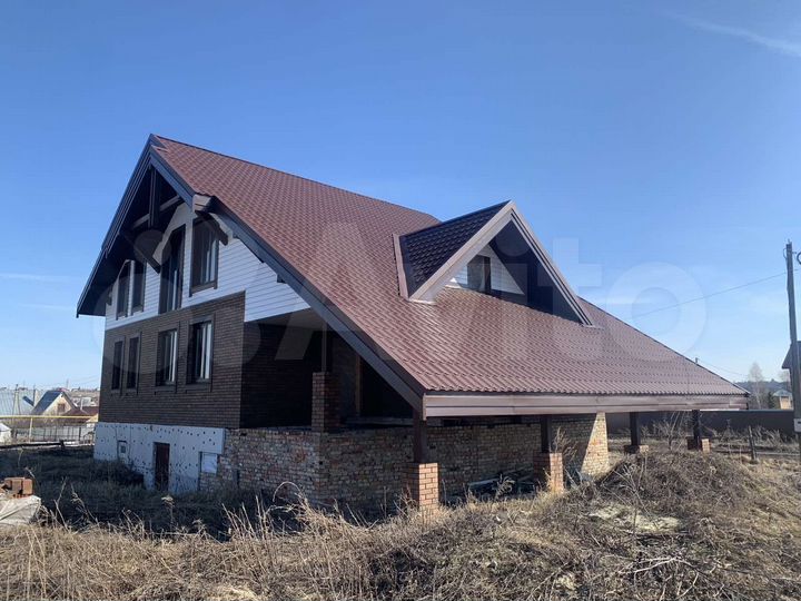 Дом 252 м² на участке 10 сот.