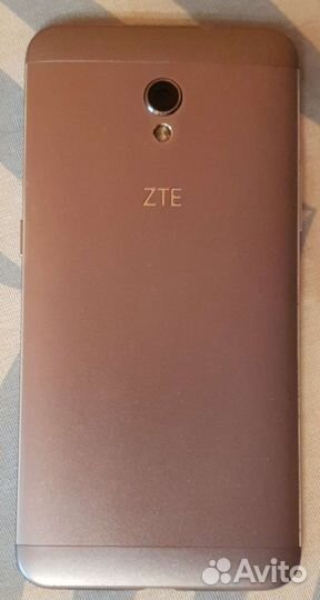 ZTE Blade V7, 2/16 ГБ