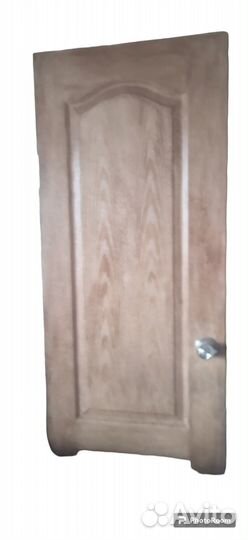 Дверь деревянная