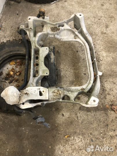 Подрамник передний Mercedes Benz S-Class W220