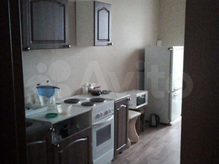 2-к. квартира, 67 м², 8/17 эт.