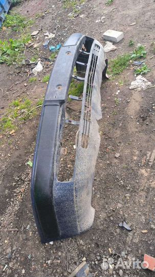 Передний бампер Audi 100 c4