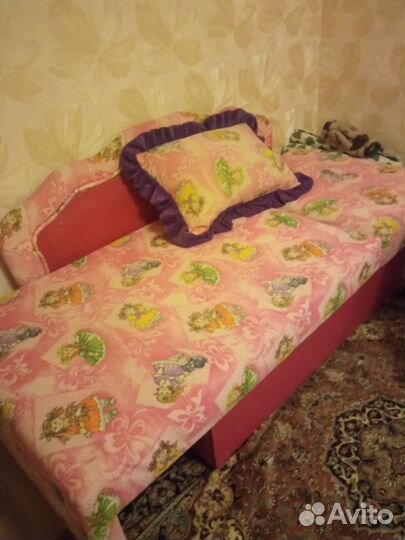 Детская кроватка диван