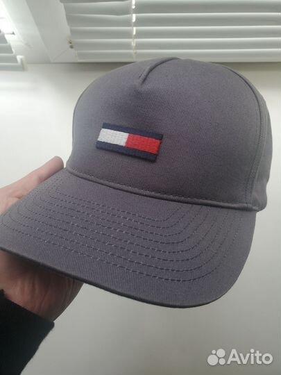 Tommy Hilfiger кепка