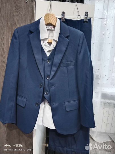 Костюм тройка на мальчика 122-128