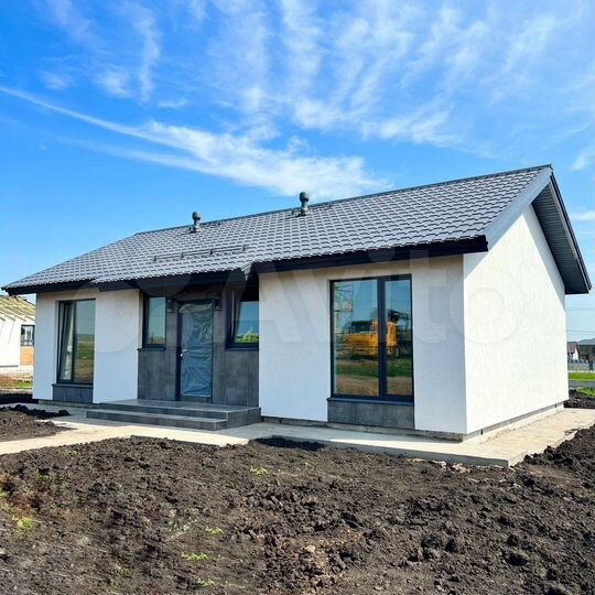 Дом 83 м² на участке 8,3 сот.