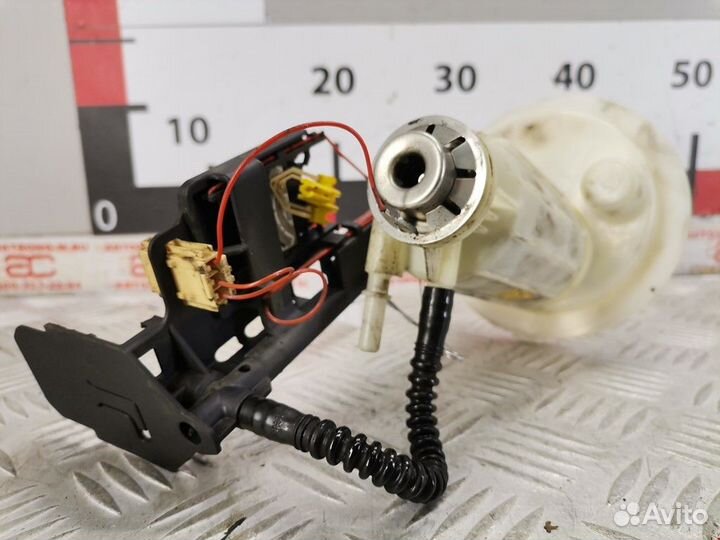 Датчик уровня топлива BMW 5 E60/E61 2006