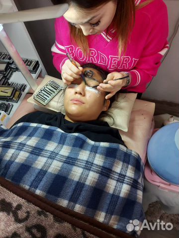 Наращивание ресниц на дому