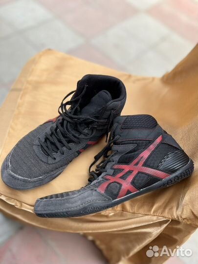 Борцовки asics