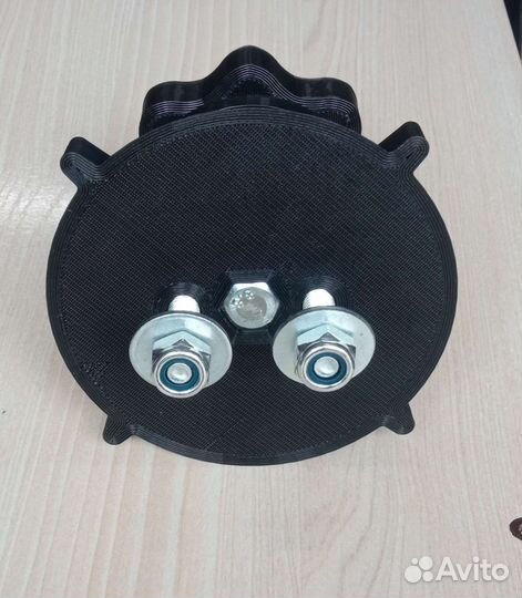 Крепление канистр экстрим