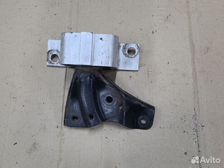 Подушка двигателя Renault Logan 1 2004-2014