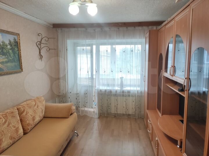 2-к. квартира, 42 м², 4/4 эт.